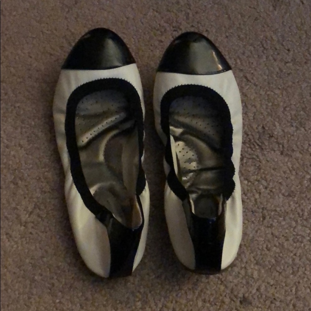 Black and white flats